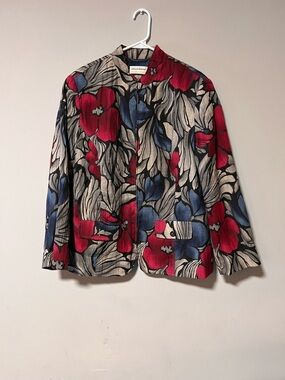 Alfred Dunner Woman Size 18W Mulberry Street Floral Print Zip Quilted Jacket.